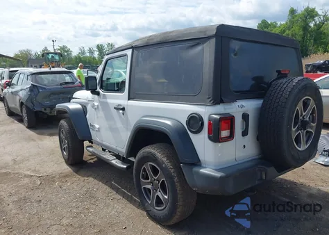2018 Jeep Wrangler Sport S 4X4 z USA, uszkodzony, nr VIN 1C4GJXAG8JW156172